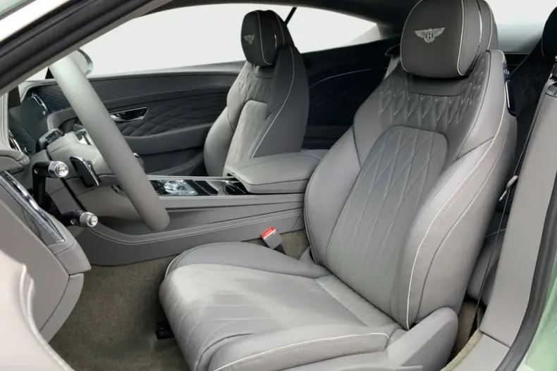 Bentley Continental GT din 2024 cu 1.900 km - oferta BEN117227 - foto 13