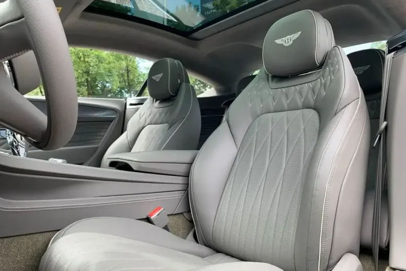 Bentley Continental GT din 2024 cu 1.900 km - oferta BEN117227 - foto 25