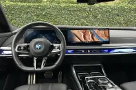 BMW i7 din 2022 cu 44.543 km - oferta BMW117228 - foto 11