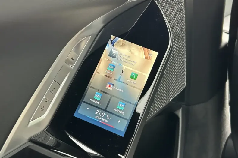 BMW i7 din 2022 cu 44.543 km - oferta BMW117228 - foto 24