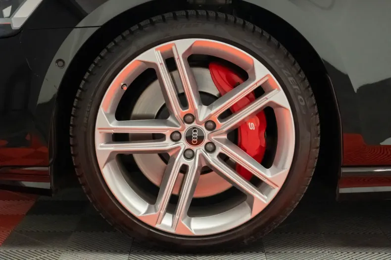 Audi S8 din 2022 cu 44.000 km - oferta AUD117232 - foto 9