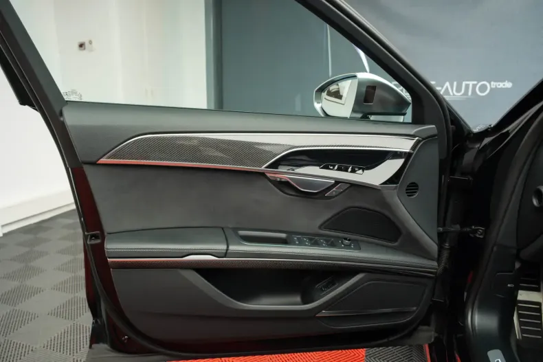 Audi S8 din 2022 cu 44.000 km - oferta AUD117232 - foto 15