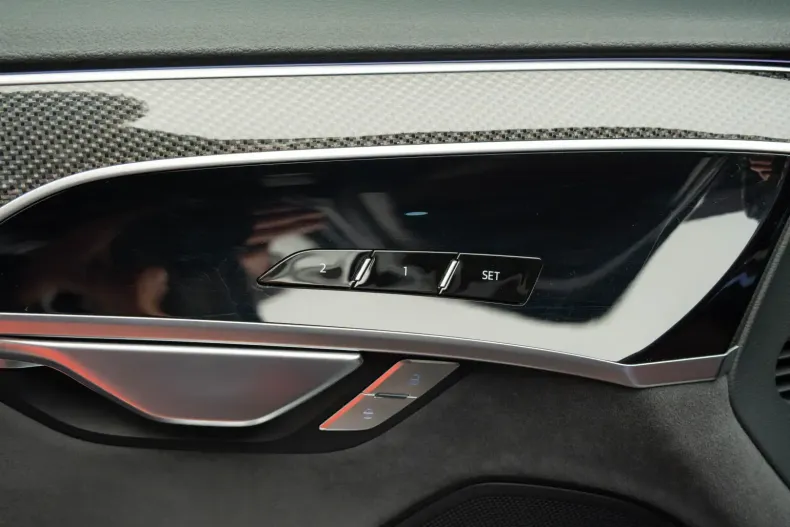 Audi S8 din 2022 cu 44.000 km - oferta AUD117232 - foto 23