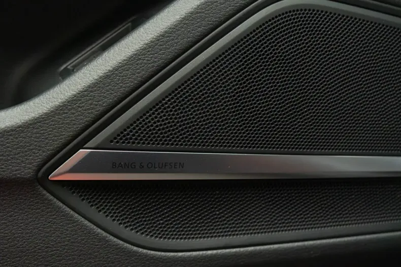 Audi S8 din 2022 cu 44.000 km - oferta AUD117232 - foto 24