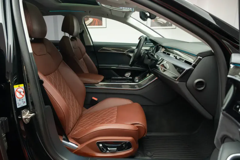 Audi S8 din 2022 cu 44.000 km - oferta AUD117232 - foto 35