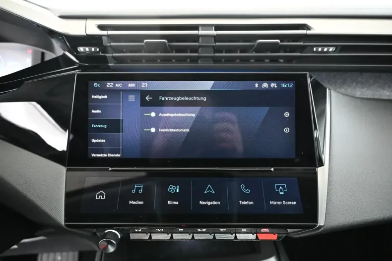 Peugeot 408 din 2023 cu 5.994 km - oferta PEU117237 - foto 18