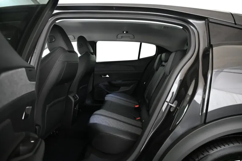 Peugeot 408 din 2023 cu 5.994 km - oferta PEU117237 - foto 23