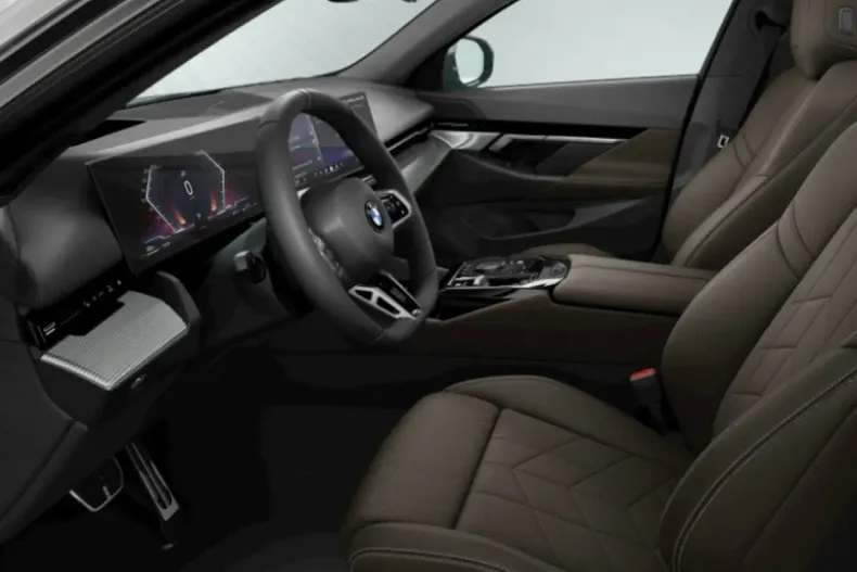 BMW 520 din 2024 cu 27.447 km - oferta BMW117239 - foto 3