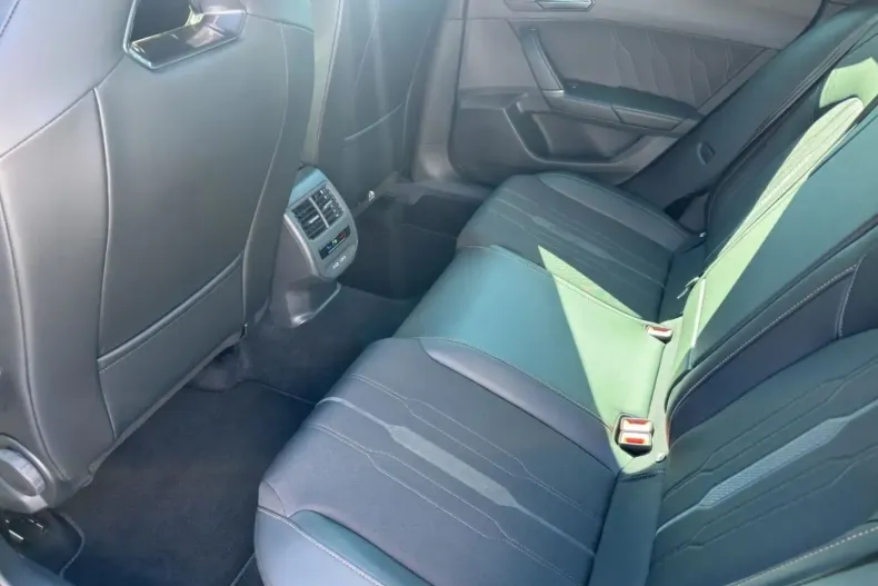 Cupra Formentor din 2024 cu 10.200 km - oferta CUP117240 - foto 8