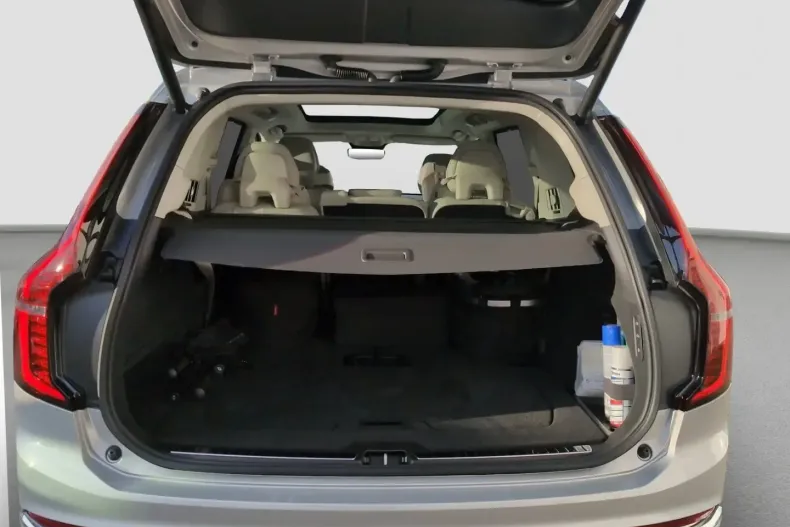 Volvo XC90 din 2024 cu 9.300 km - oferta VOL117250 - foto 5