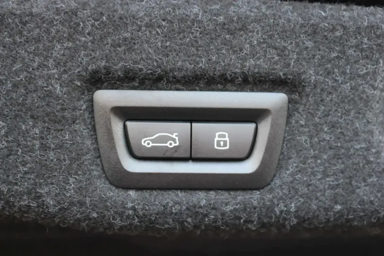 BMW 530 din 2025 cu 10 km - oferta BMW117252 - foto 4