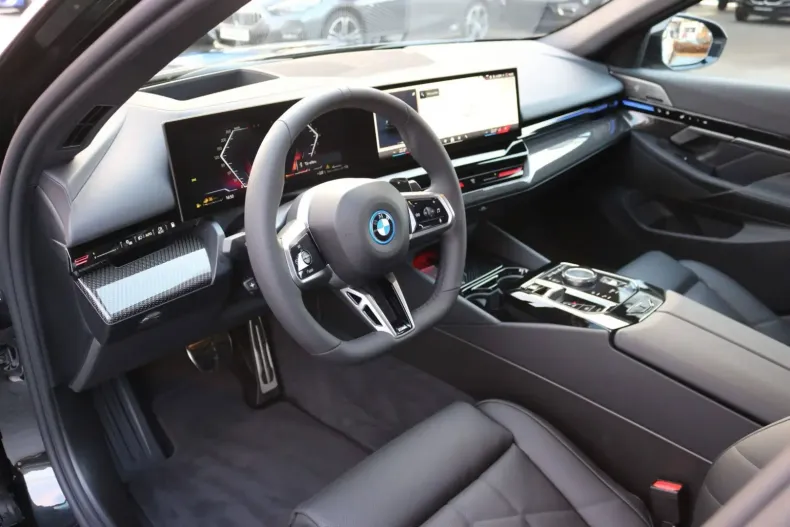 BMW 530 din 2025 cu 10 km - oferta BMW117252 - foto 10