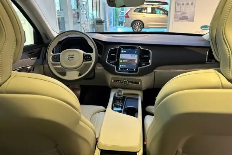 Volvo XC90 din 2024 cu 5.800 km - oferta VOL117253 - foto 7