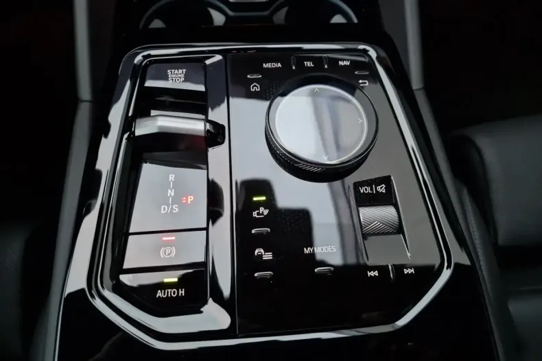 BMW 520 din 2024 cu 28.000 km - oferta BMW117254 - foto 13