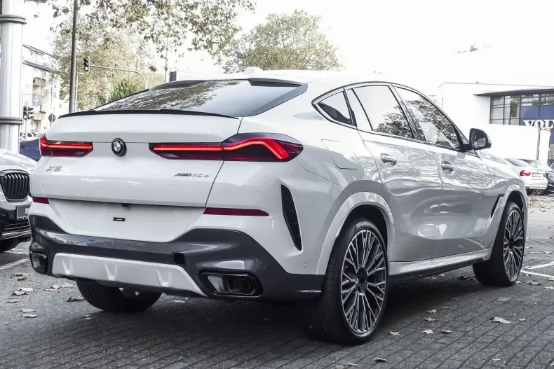 BMW X6 din 2025 cu 0 km - oferta BMW117263 - foto 2