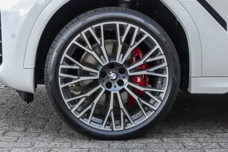 BMW X6 din 2025 cu 0 km - oferta BMW117263 - foto 3