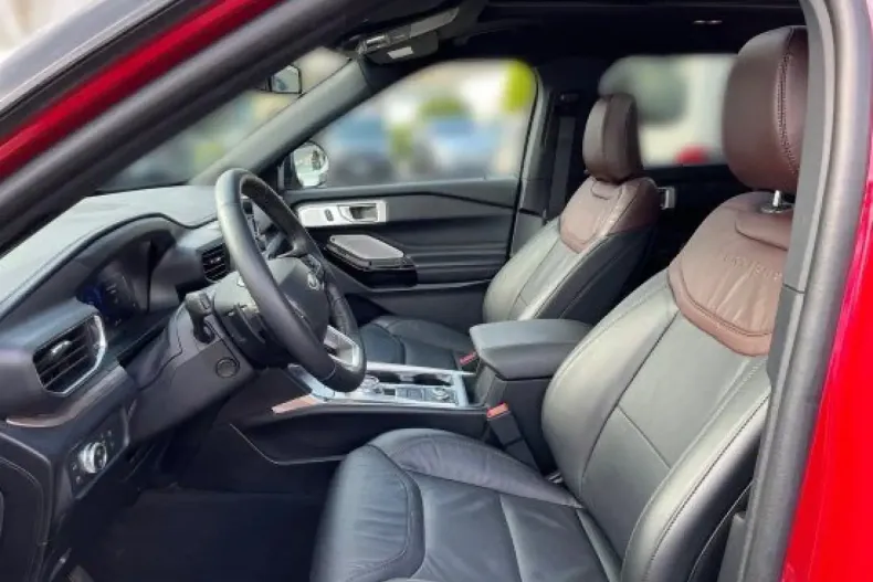 Ford Explorer din 2023 cu 28.205 km - oferta FOR117266 - foto 11