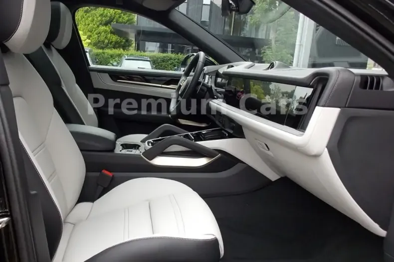 Porsche Cayenne din 2025 cu 10 km - oferta POR117267 - foto 10