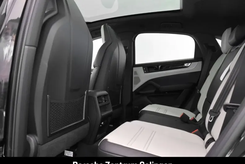 Porsche Cayenne din 2025 cu 9.500 km - oferta POR117271 - foto 8