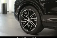 Porsche Cayenne din 2025 cu 9.500 km - oferta POR117271 - foto 17