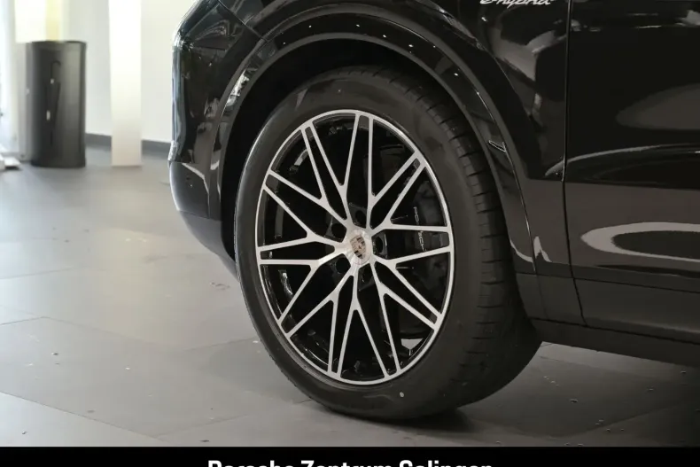 Porsche Cayenne din 2025 cu 9.500 km - oferta POR117271 - foto 17