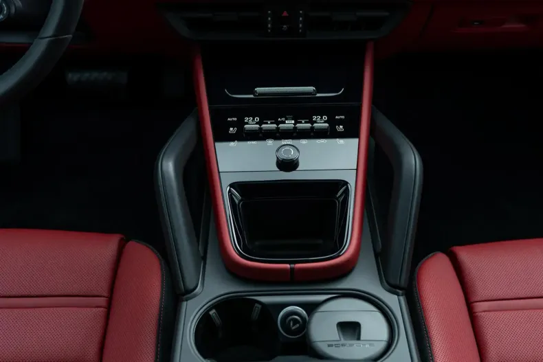 Porsche Cayenne din 2025 cu 25 km - oferta POR117272 - foto 23