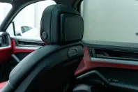 Porsche Cayenne din 2025 cu 25 km - oferta POR117272 - foto 26