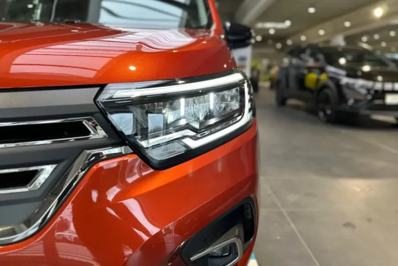 Renault Kangoo E-TECH din 2023 cu 2.843 km - oferta REN117274 - foto 4