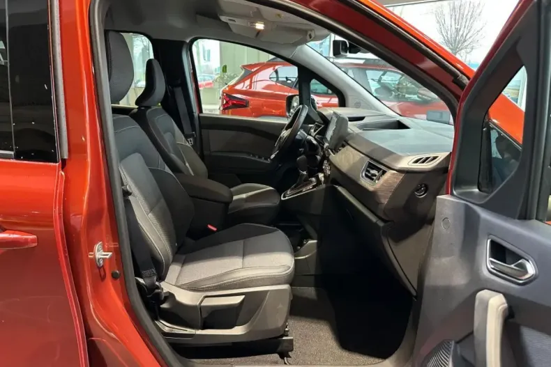 Renault Kangoo E-TECH din 2023 cu 2.843 km - oferta REN117274 - foto 11