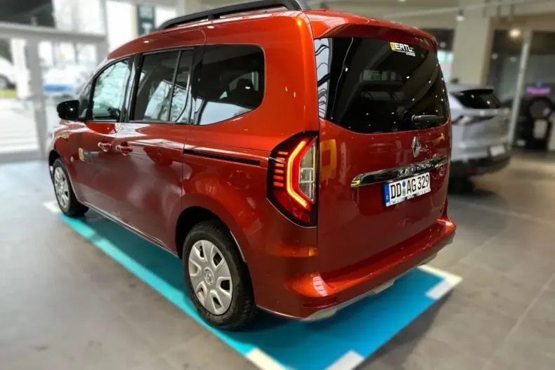 Renault Kangoo E-TECH din 2023 cu 2.843 km - oferta REN117274 - foto 27