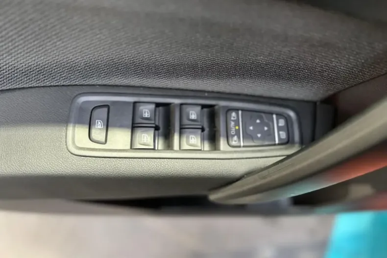 Renault Kangoo E-TECH din 2023 cu 2.843 km - oferta REN117274 - foto 31