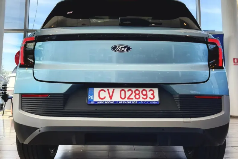 Ford Explorer din 2024 cu 3.000 km - oferta FOR117275 - foto 4