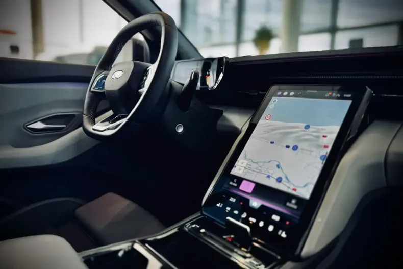 Ford Explorer din 2024 cu 3.000 km - oferta FOR117275 - foto 14