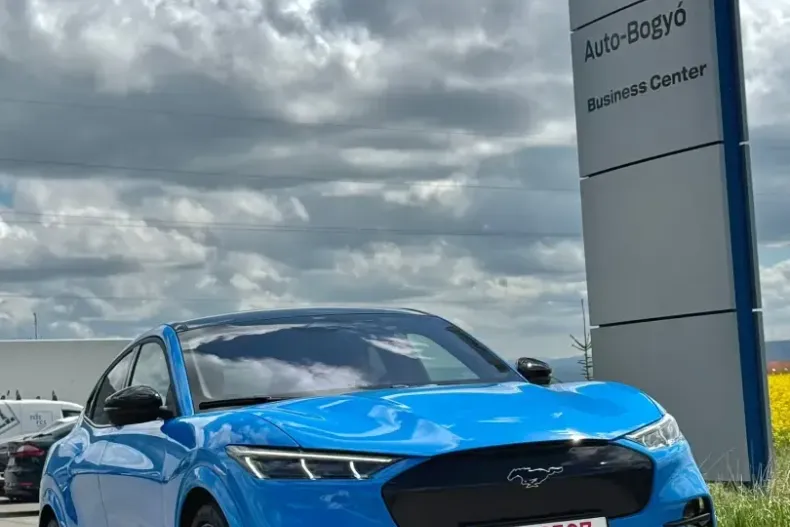 Ford Mustang Mach-E din 2024 cu 10.000 km - oferta FOR117276 - foto 12