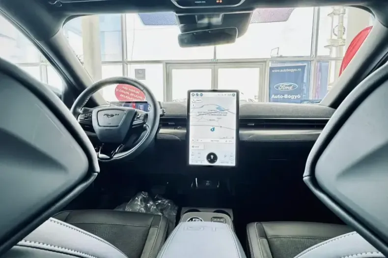 Ford Mustang Mach-E din 2024 cu 10.000 km - oferta FOR117276 - foto 19