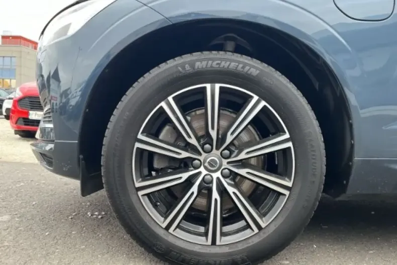 Volvo XC60 din 2020 cu 32.700 km - oferta VOL117277 - foto 8