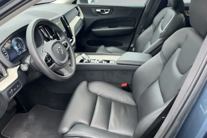 Volvo XC60 din 2020 cu 32.700 km - oferta VOL117277 - foto 10