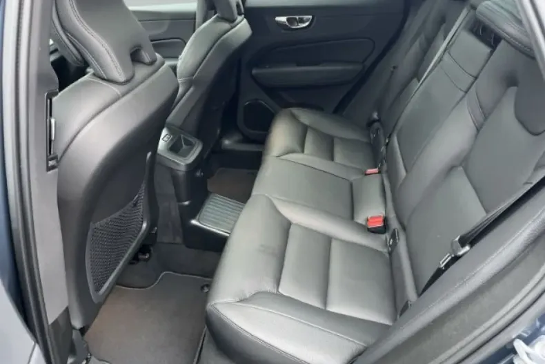 Volvo XC60 din 2020 cu 32.700 km - oferta VOL117277 - foto 15