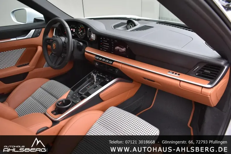 Porsche 911 din 2024 cu 4.600 km - oferta POR117280 - foto 19