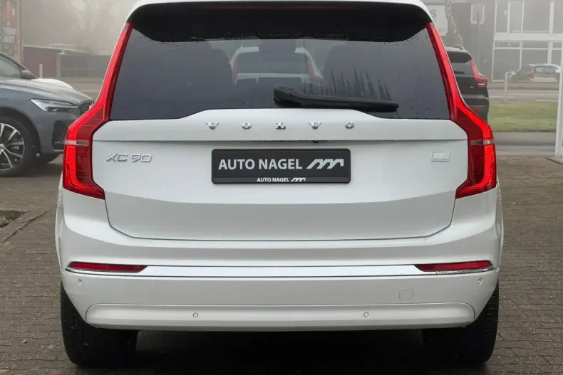 Volvo XC90 din 2024 cu 24.871 km - oferta VOL117286 - foto 6