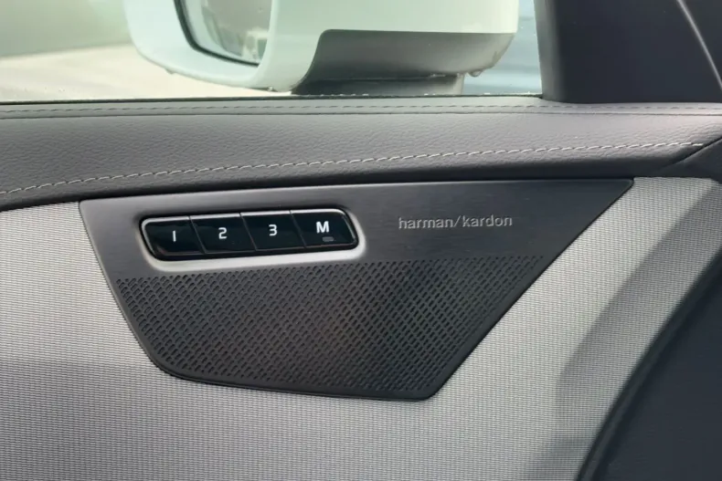 Volvo XC90 din 2024 cu 24.871 km - oferta VOL117286 - foto 19