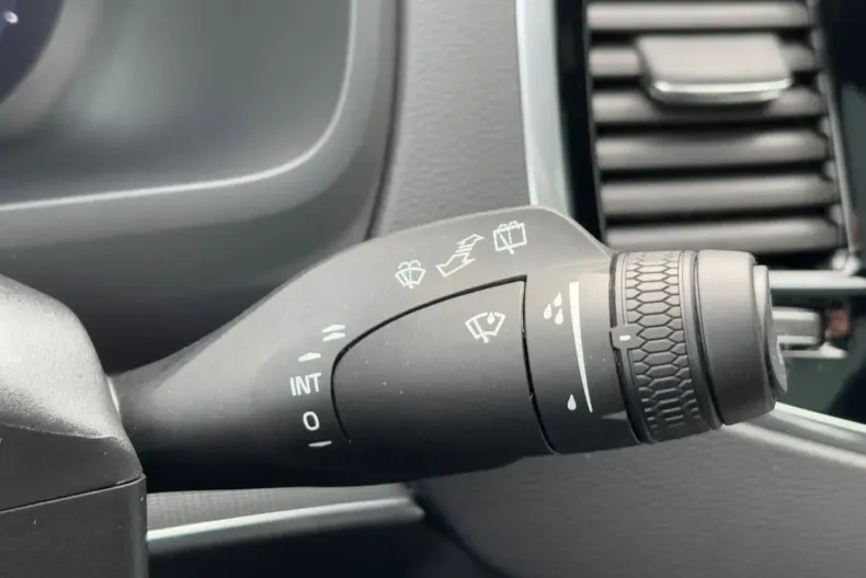 Volvo XC90 din 2024 cu 24.871 km - oferta VOL117286 - foto 21