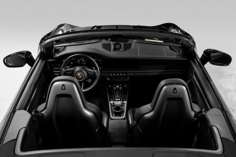 Porsche 992 din 2023 cu 7.400 km - oferta POR117287 - foto 13