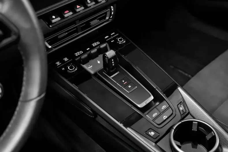 Porsche 992 din 2023 cu 7.400 km - oferta POR117287 - foto 19