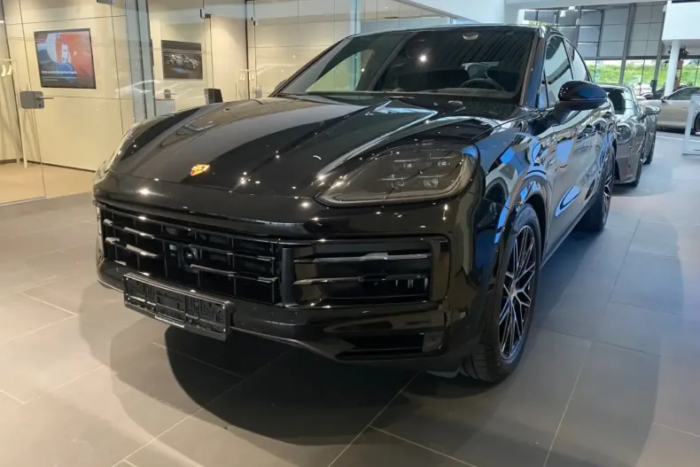 Porsche Cayenne din 2024 cu 6.000 km - oferta POR117289 - foto 1