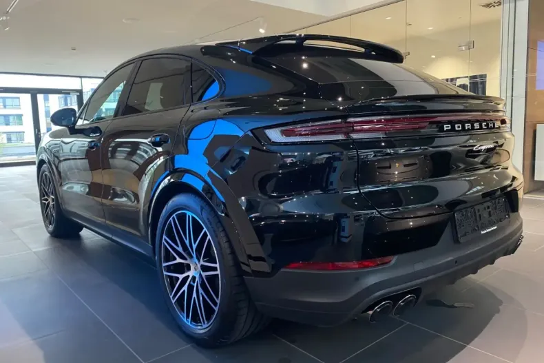 Porsche Cayenne din 2024 cu 6.000 km - oferta POR117289 - foto 4