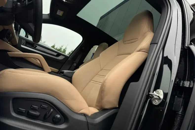 Porsche Cayenne din 2024 cu 6.000 km - oferta POR117289 - foto 7