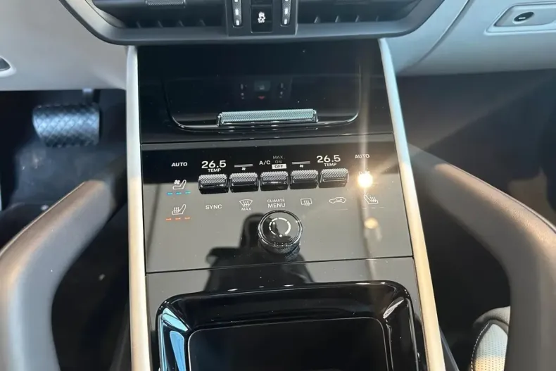 Porsche Cayenne din 2024 cu 1.000 km - oferta POR117290 - foto 24