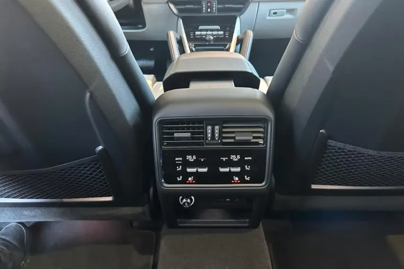 Porsche Cayenne din 2024 cu 1.000 km - oferta POR117290 - foto 27