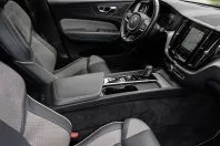 Volvo XC60 din 2021 cu 52.064 km - oferta VOL117299 - foto 5